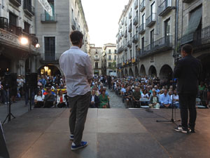 &Uacute;ltima concentraci&oacute; dels dilluns a la pla&ccedil;a del Vi