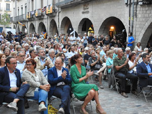 &Uacute;ltima concentraci&oacute; dels dilluns a la pla&ccedil;a del Vi