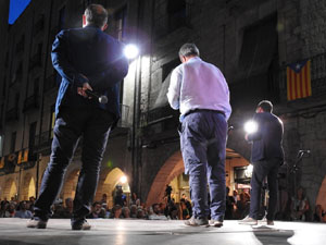 &Uacute;ltima concentraci&oacute; dels dilluns a la pla&ccedil;a del Vi