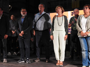 &Uacute;ltima concentraci&oacute; dels dilluns a la pla&ccedil;a del Vi