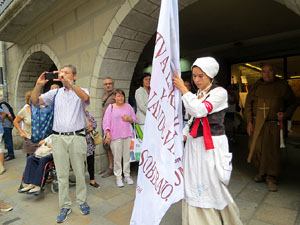 XIV Festa Reviu els Setges Napole&ograve;nics de Girona. Homenatge a la bandera de la Croada Gironina