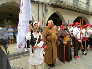 XIV Festa Reviu els Setges Napole&ograve;nics de Girona. Homenatge a la bandera de la Croada Gironina