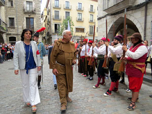 XIV Festa Reviu els Setges Napole&ograve;nics de Girona. Homenatge a la bandera de la Croada Gironina