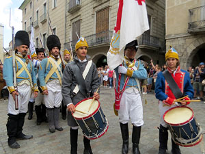XIV Festa Reviu els Setges Napole&ograve;nics de Girona. Homenatge a la bandera de la Croada Gironina