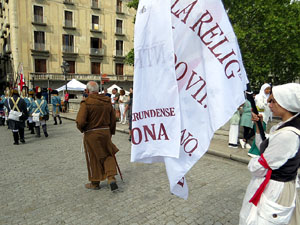 XIV Festa Reviu els Setges Napole&ograve;nics de Girona. Homenatge a la bandera de la Croada Gironina