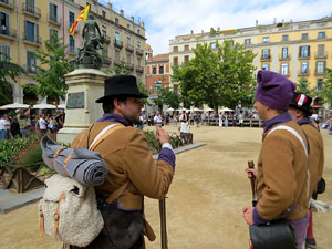XIV Festa Reviu els Setges Napole&ograve;nics de Girona. Actes a la pla&ccedil;a de la Independ&egrave;ncia