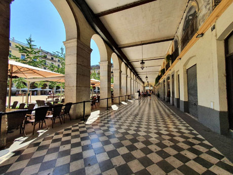 La pla&ccedil;a de la Independ&egrave;ncia o de Sant Agust&iacute;