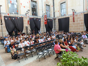 Festival Fitag 2023. Inauguraci&oacute; al pati de la Casa de Cultura de Girona