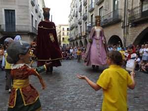Balls a la pla&ccedil;a del Vi