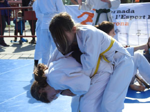 X Jornada de l'Esport Femen&iacute; 2023 a la pla&ccedil;a Salvador Espriu i la de Francesc Calvet i Rubalcaba