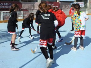 X Jornada de l'Esport Femen&iacute; 2023 a la pla&ccedil;a Salvador Espriu i la de Francesc Calvet i Rubalcaba