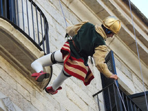 Reis 2023. Precavalcada. Els patges pels carrers de la ciutat