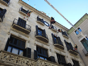 Reis 2023. Precavalcada. Els patges pels carrers de la ciutat