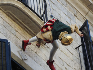 Reis 2023. Precavalcada. Els patges pels carrers de la ciutat