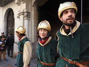 Reis 2023. Precavalcada. Els patges pels carrers de la ciutat