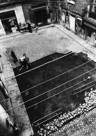 Obres de remodelatge de la pla&ccedil;a Bell-lloc. 1989