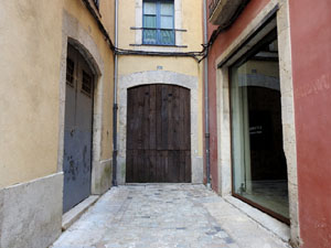 La pla&ccedil;a dels Bell-lloc