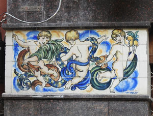 La pla&ccedil;a de les Castanyes