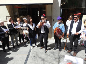 Setmana Santa 2023 a Girona.  Cantada de Caramelles