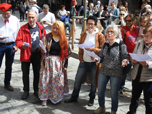 Setmana Santa 2023 a Girona.  Cantada de Caramelles