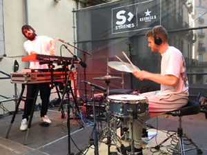 Festival Strenes 2023. Concert de B1n0 a la pujada de Sant Dom&egrave;nec