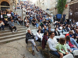 Festival Strenes 2023. Concert de B1n0 a la pujada de Sant Dom&egrave;nec