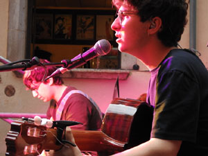 Festival Strenes 2023. Concert de Socunbohemio a la pujada de Sant Dom&egrave;nec