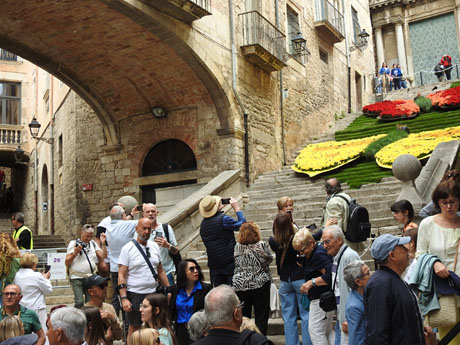 Temps de Flors 2023. Escales de l'esgl&eacute;sia de Sant Mart&iacute;