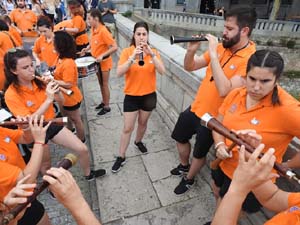 Cercavila d'inauguraci&oacute; del Festival Undarius