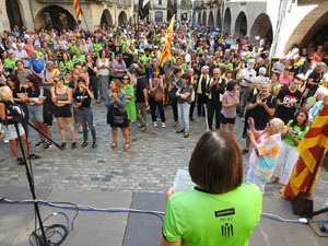 Diada Nacional 2024. Concentraci&oacute; a la pla&ccedil;a del Vi, lectura del manifest i cant de Els Segadors