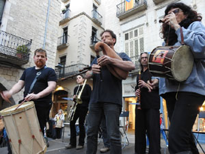 Festes de Primavera de Girona 2024. Despertada del petit Drac Major a la Rambla de la Llibertat