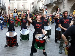 Festes de Primavera de Girona 2024. Despertada del petit Drac Major a la Rambla de la Llibertat