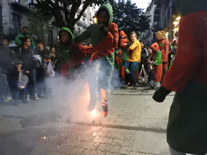 Festes de Primavera de Girona 2024. Despertada del petit Drac Major a la Rambla de la Llibertat