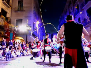 Ballades a la pla&ccedil;a del Vi
