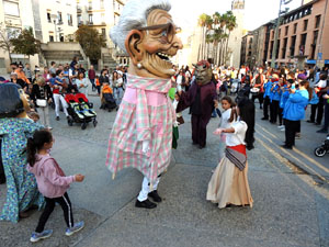 El preg&oacute;. Cercaviles de gegants i capgrossos