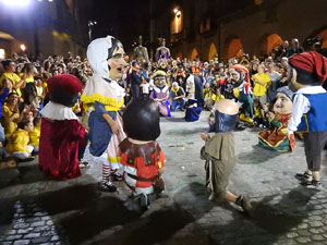 Ball de l'&agrave;liga, capgrossos i gegants
