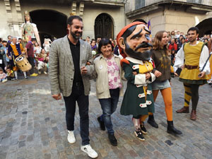 Toc de Rams. Cerim&ograve;nia del canvi de rams de les gegantes