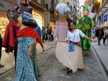 Fires de Sant Narc&iacute;s 2024. El preg&oacute;. Cercaviles de gegants i capgrossos