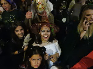Fires de Sant Narc&iacute;s 2024. Zombie Walk de Girona