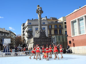 XII Jornada de l'Esport Femen&iacute; 2024 a la pla&ccedil;a Salvador Espriu i la de Francesc Calvet i Rubalcaba