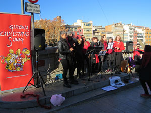 Nadal 2023. Girona Christmas Swing. Actuaci&oacute; de The New Flappers