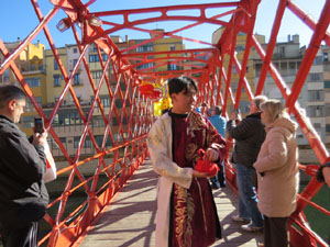 Celebraci&oacute; de l'any nou xin&egrave;s, el 4723, any de la Serp, a Girona