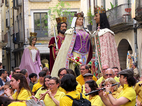 Els quatre gegants de Girona: Carlemany i Anna Gironella, F&egrave;lix i &Agrave;ngels