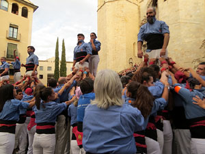 Fires 2025. Els Castells de Vig&iacute;lia amb els Marrecs de Salt i la Colla Castellera Esperxats de l'Estany