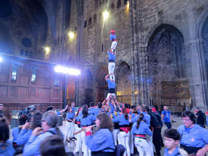 Fires de Sant Narc&iacute;s 2025. Pilar a les escales de la Catedral