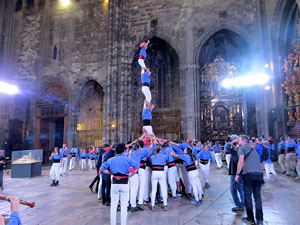 Fires de Sant Narc&iacute;s 2025. Pilar a les escales de la Catedral