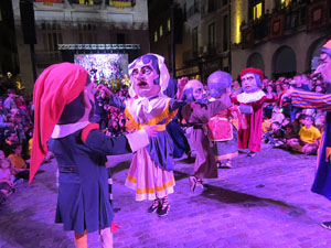 Ball de l'&agrave;liga, capgrossos i gegants