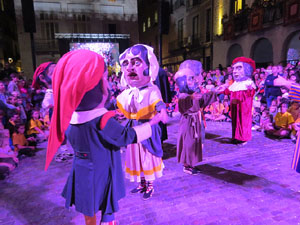 Ball de l'&agrave;liga, capgrossos i gegants