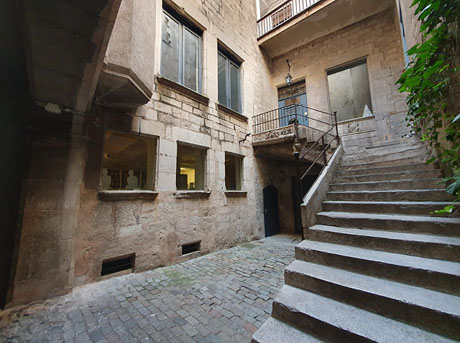 Places de Girona. Pla&ccedil;a de l'U d'octubre de 2017