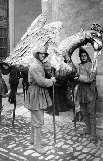L'&Agrave;liga de la Ciutat durant la process&oacute; de Corpus pels carrers de Girona. 1920-1930